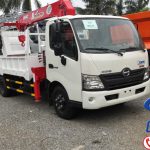 Xe tải HINO XZU730L 5 Tấn gắn cẩu UNIC UR-V345 3 Tấn 5 Khúc